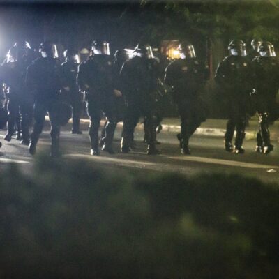 Charge de police jeudi 6 août à Portland