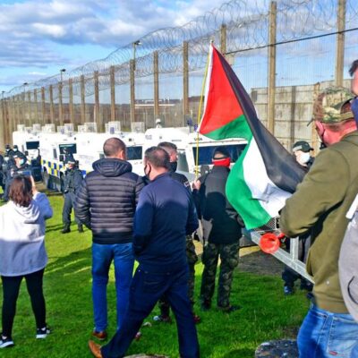 Plusieurs militants du Saoradh en procès suite à une émeute devant la prison de Maghaberry