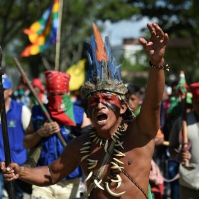 Manifestations des natifs contre les violences et pour le respect des accords de paix avec les FARC