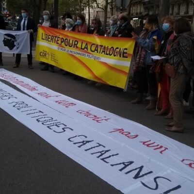 Rassemblement contre la répression en Catalogne
