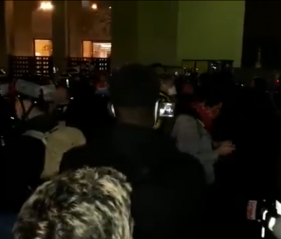 70 journalistes nassés par la police à Paris à la fin d'une manifestation