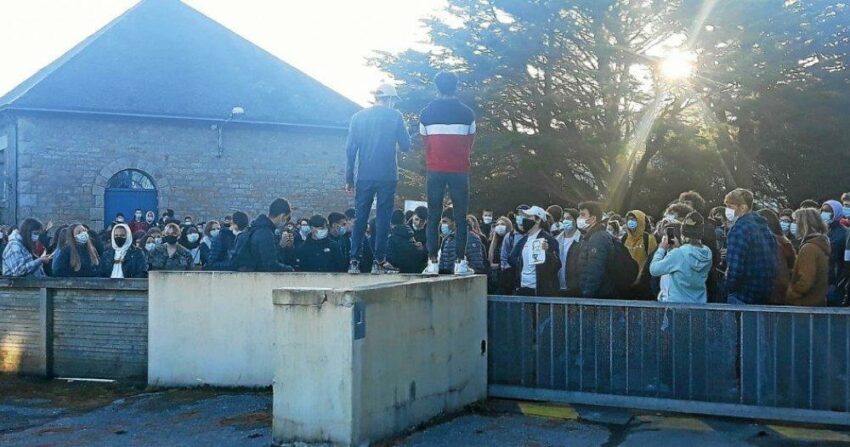 Trois lycéens mis en examen pour violence aggravée sur gendarmes et fabrication d’engins explosifs