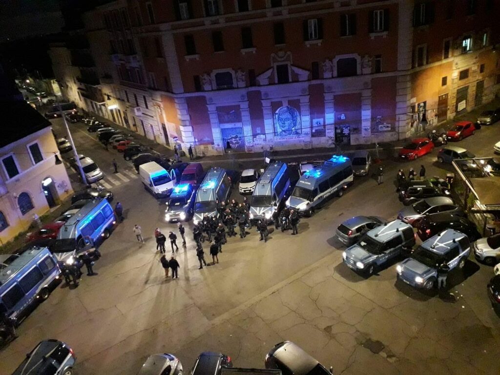 L'expulsion du “Nuovo Cinema Palazzo”