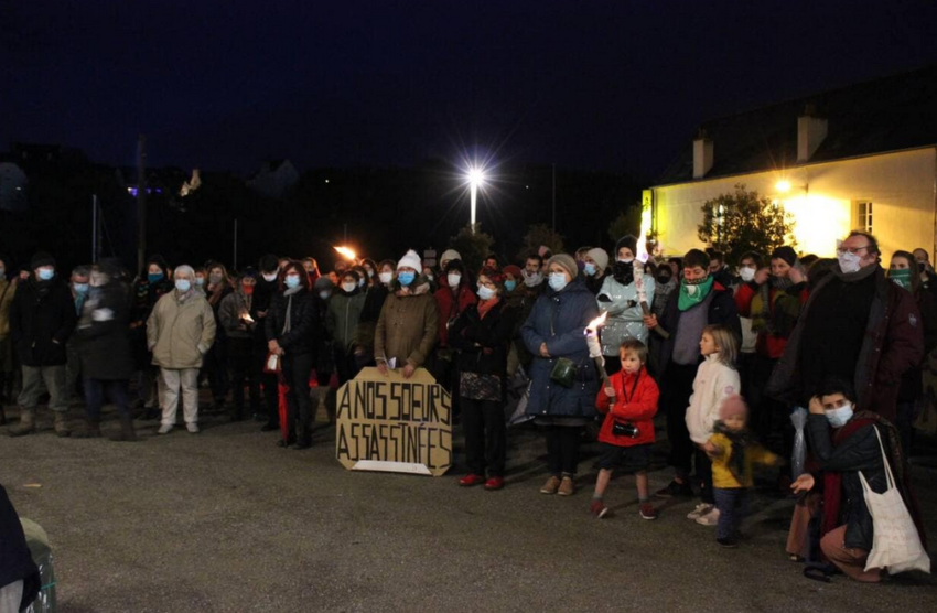 Rassemblement contre les violences faites aux femmes à Douarnenez
