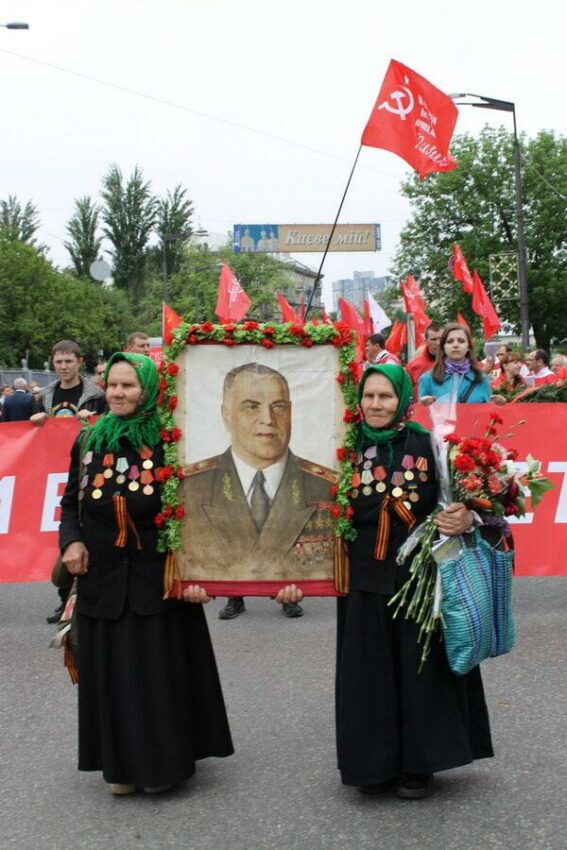 Tentative de répression d'une commémoration de la victoire sur le nazisme 