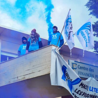 Occupation d'un centre d'impôt en soutien aux prisonniers indépendantistes