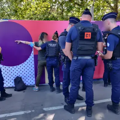 Amende et garde à vue pour une visite anti-JO