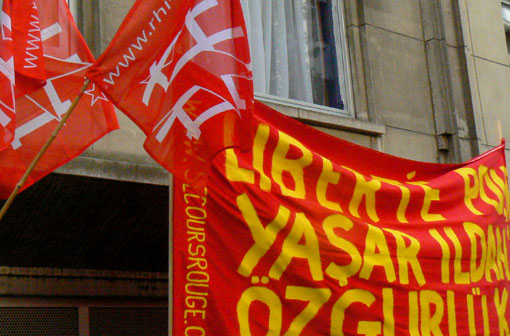 Manifestation pour Yasar Ildan