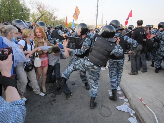Violences policières à Moscou