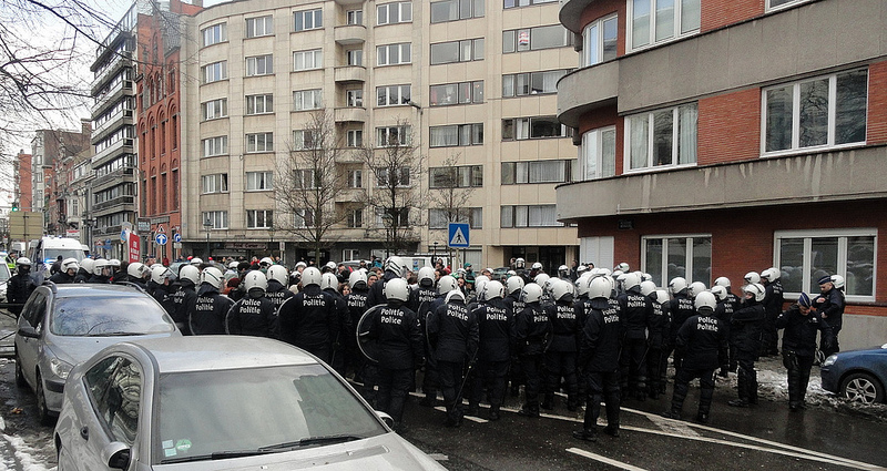 La police devant la DG finance à Bruxelles