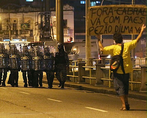 polizei-protest-rio.jpg