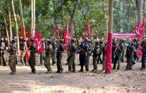 Guérilleros maoïstes en Inde