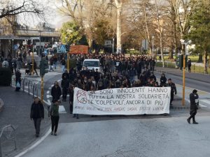 Manifestation de solidarité avec les anarchistes visés par l'opération Renata